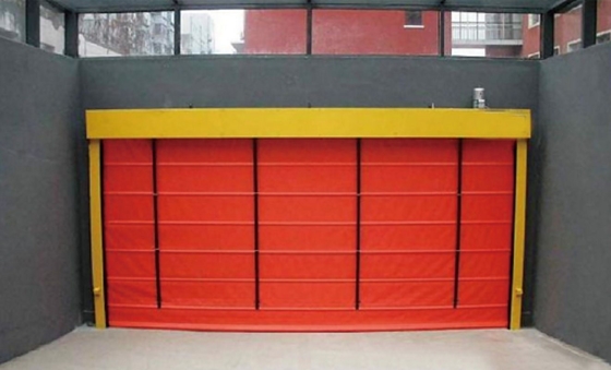 সর্বাধিক আকার W8000mm*H8000mm অ্যালুমিনিয়াম খাদ স্পাইরাল নিরাপত্তা সঙ্গে দ্রুত অভিনয় গ্যারেজ দরজা